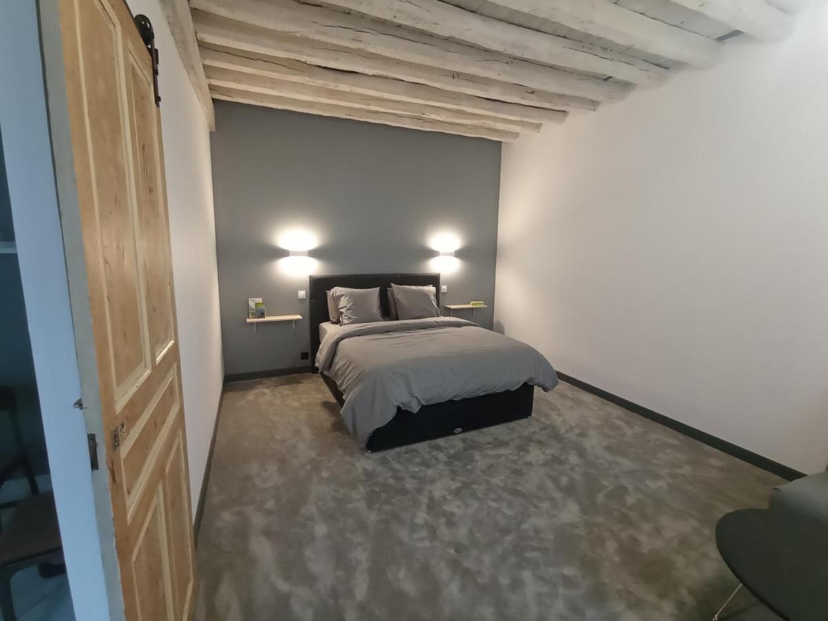 Ferienwohnung Au Tournebride Randan Exterior foto